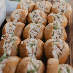 Prawn Roll w/ Iceburg, Dill & Siracha Mayo